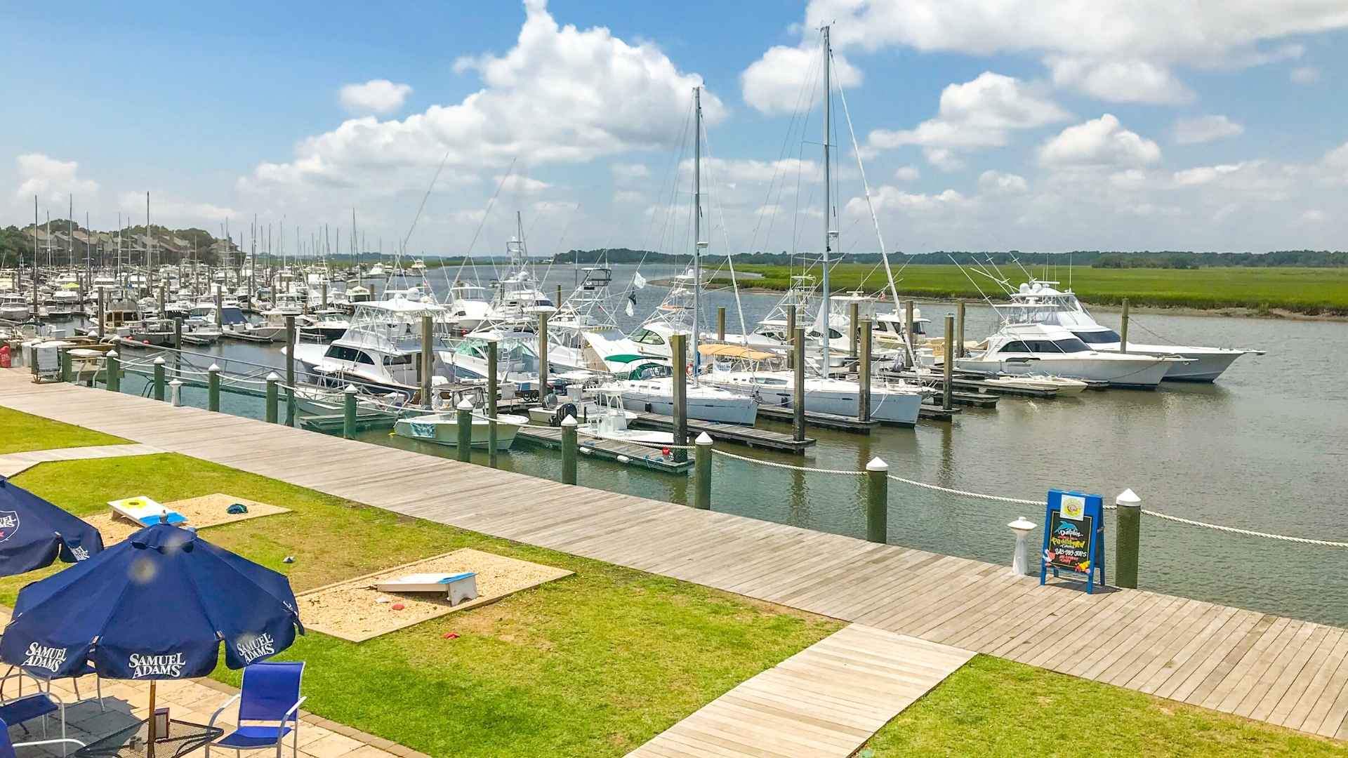 Bohicket Marina & Market